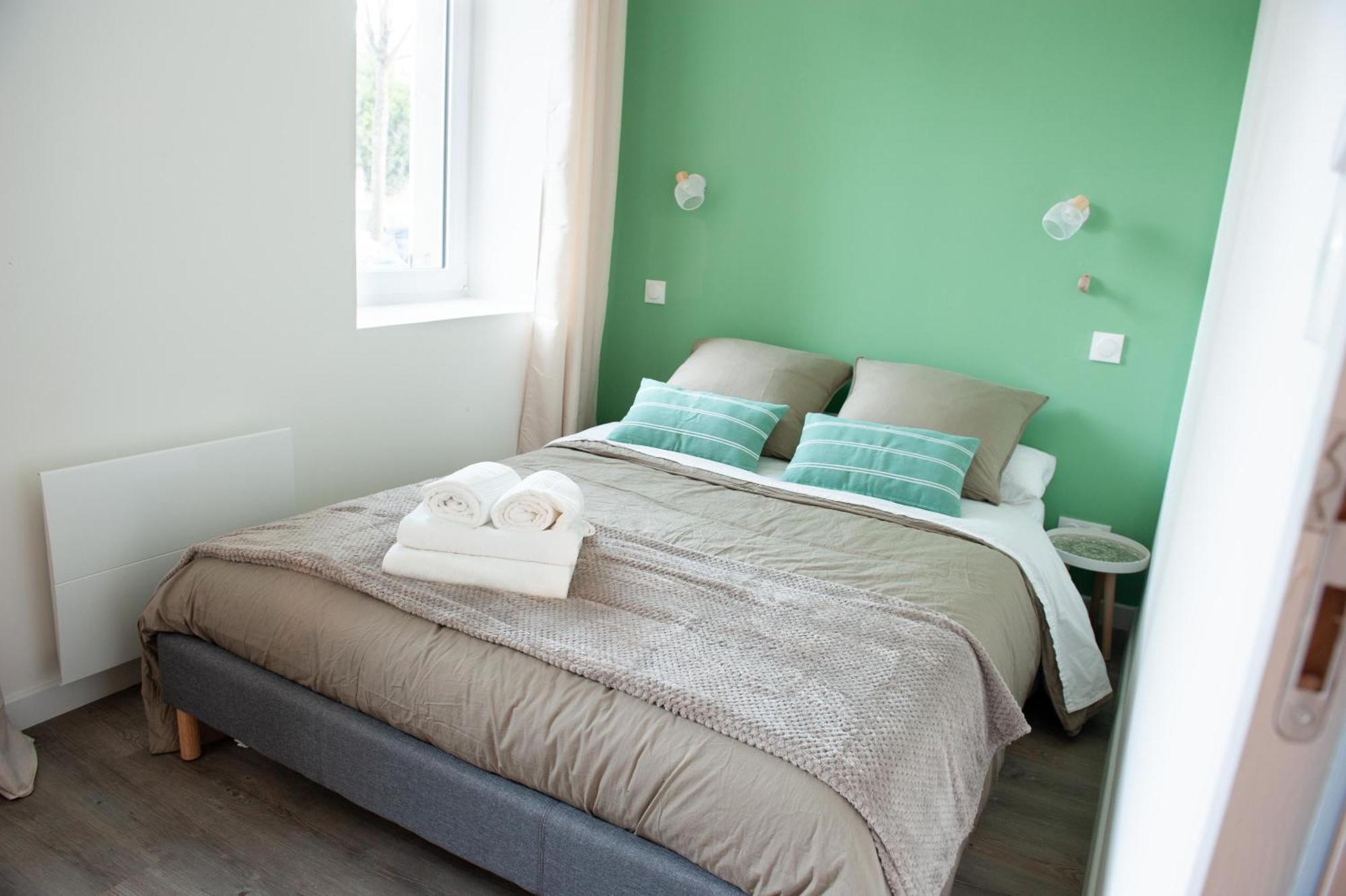 Immeuble De 3 Appartements Avec Cour Interieure Brest Exterior photo